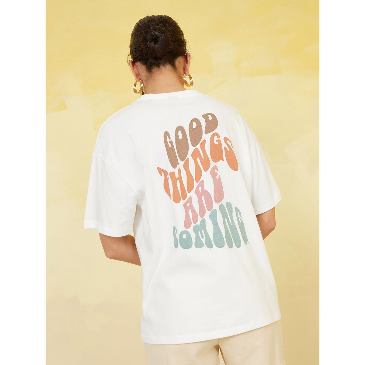 Styli Oversized Good Things Are Coming Slogan Longline T-Shirt-women-clothing-tshirts-image-1