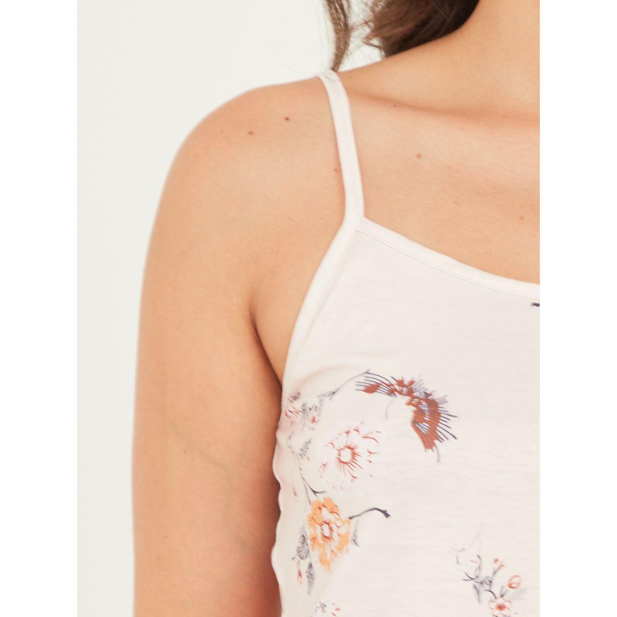 Styli Unwind Pack of 3 - Floral Print Cami, Trouser and Robe Set-women-clothing-nightwear-pyjamas-longsets-image-5