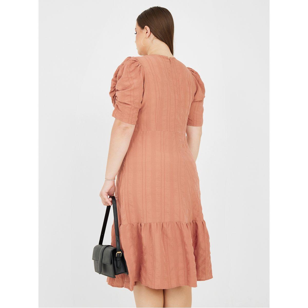 Styli Plus Textured Ruched Sleeves A-Line Tiered Midi Dress-women-clothing-dresses-image-4