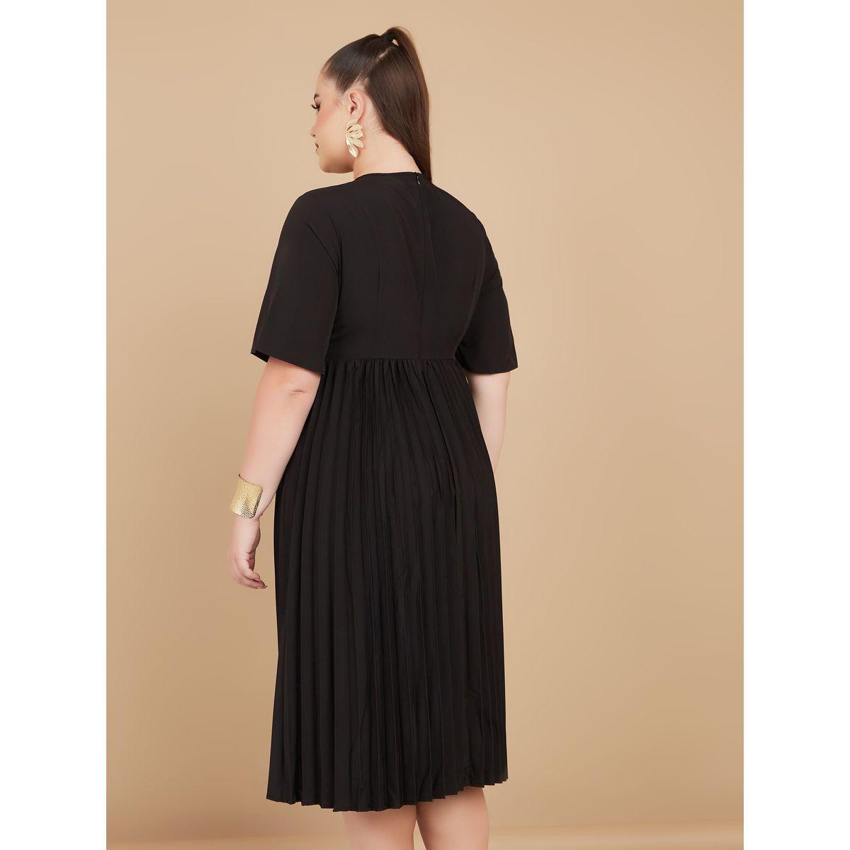 Styli Plus Front Twist Pleated A-Line Midi Dress-women-clothing-dresses-image-4