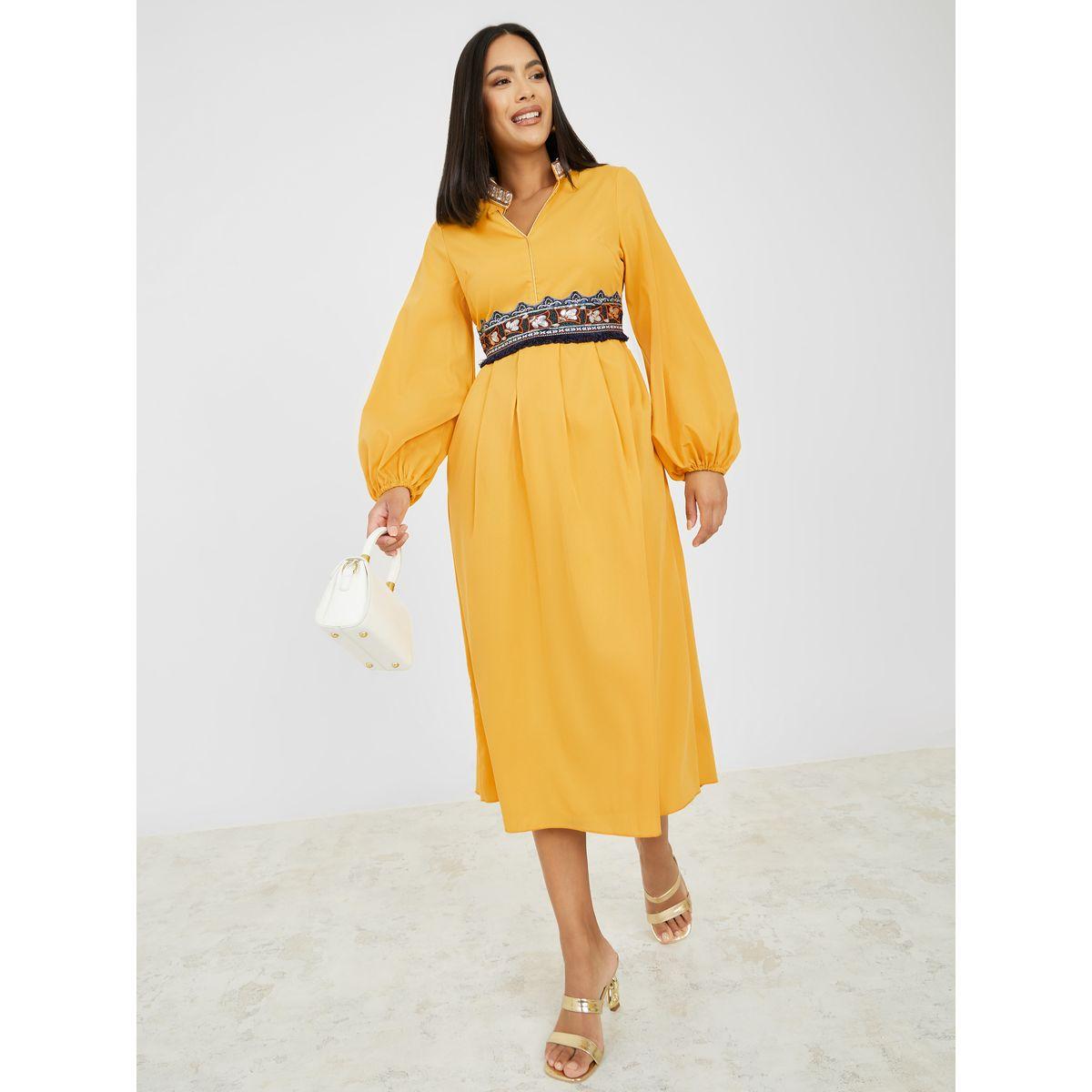 فستان ميدي بتفاصيل مطرزة-women-clothing-dresses-image-1