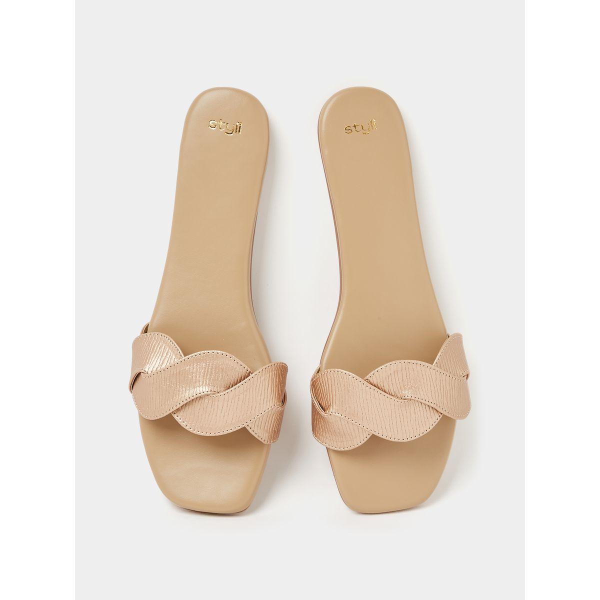 Styli Textured Metallic Strap Flat Sandals -women-shoes-sandals-flats-image-6