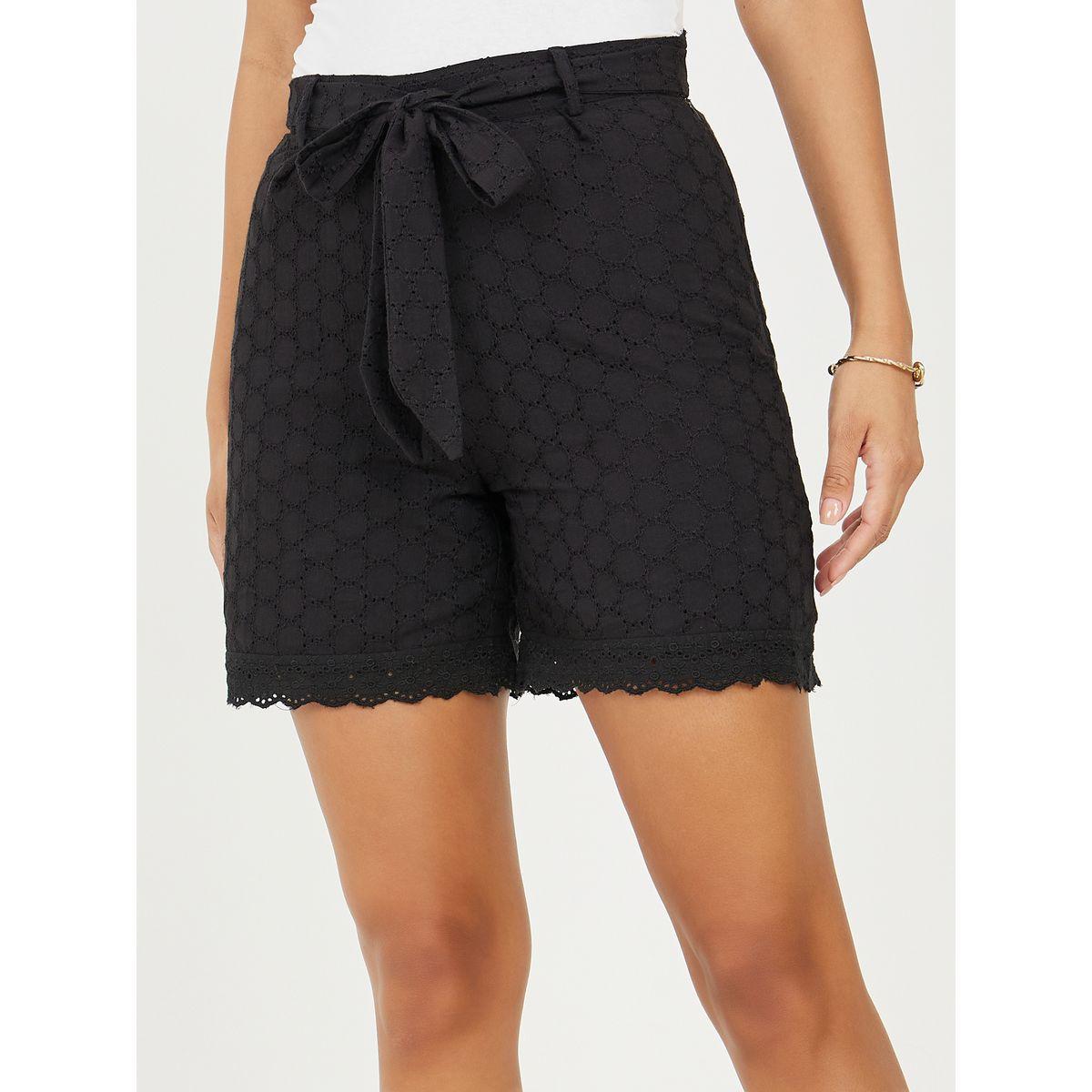 شورت بحواف بنمط صدف مع حزام-women-clothing-bottoms-shorts-image-2