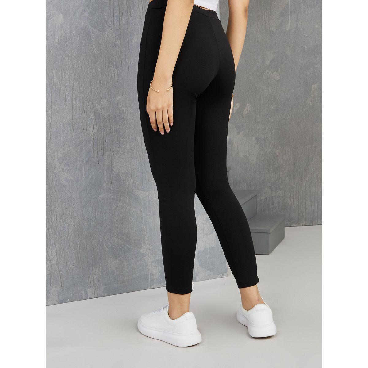 بنطال ليقنز مزين بأزرار-women-clothing-bottoms-trousers-image-4