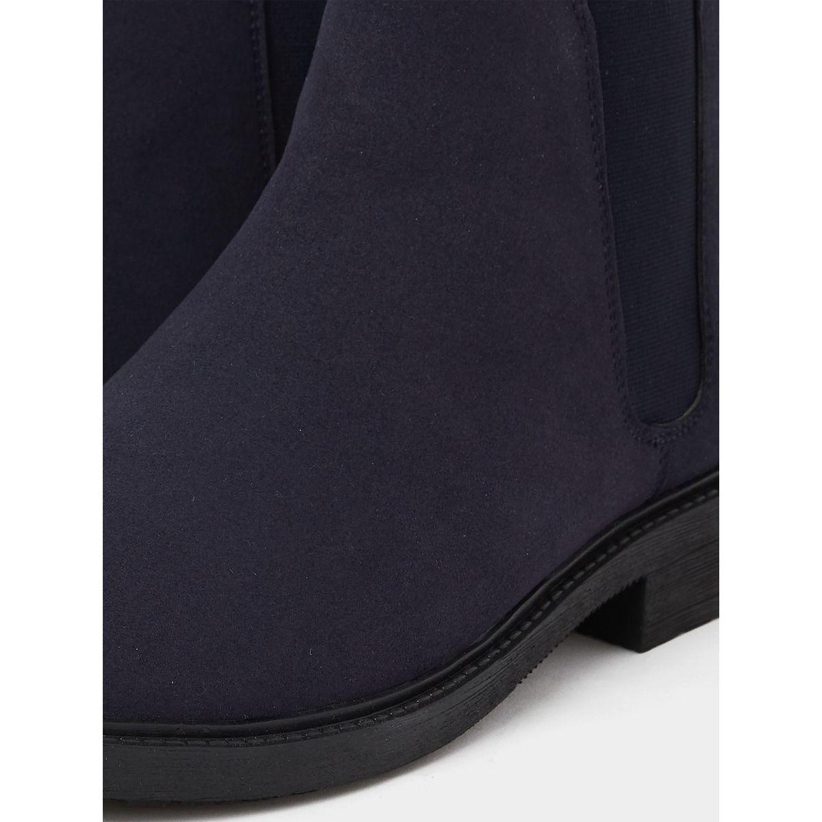 Styli Chelsea Boots in Micro Suede-men-shoes-boots-image-4