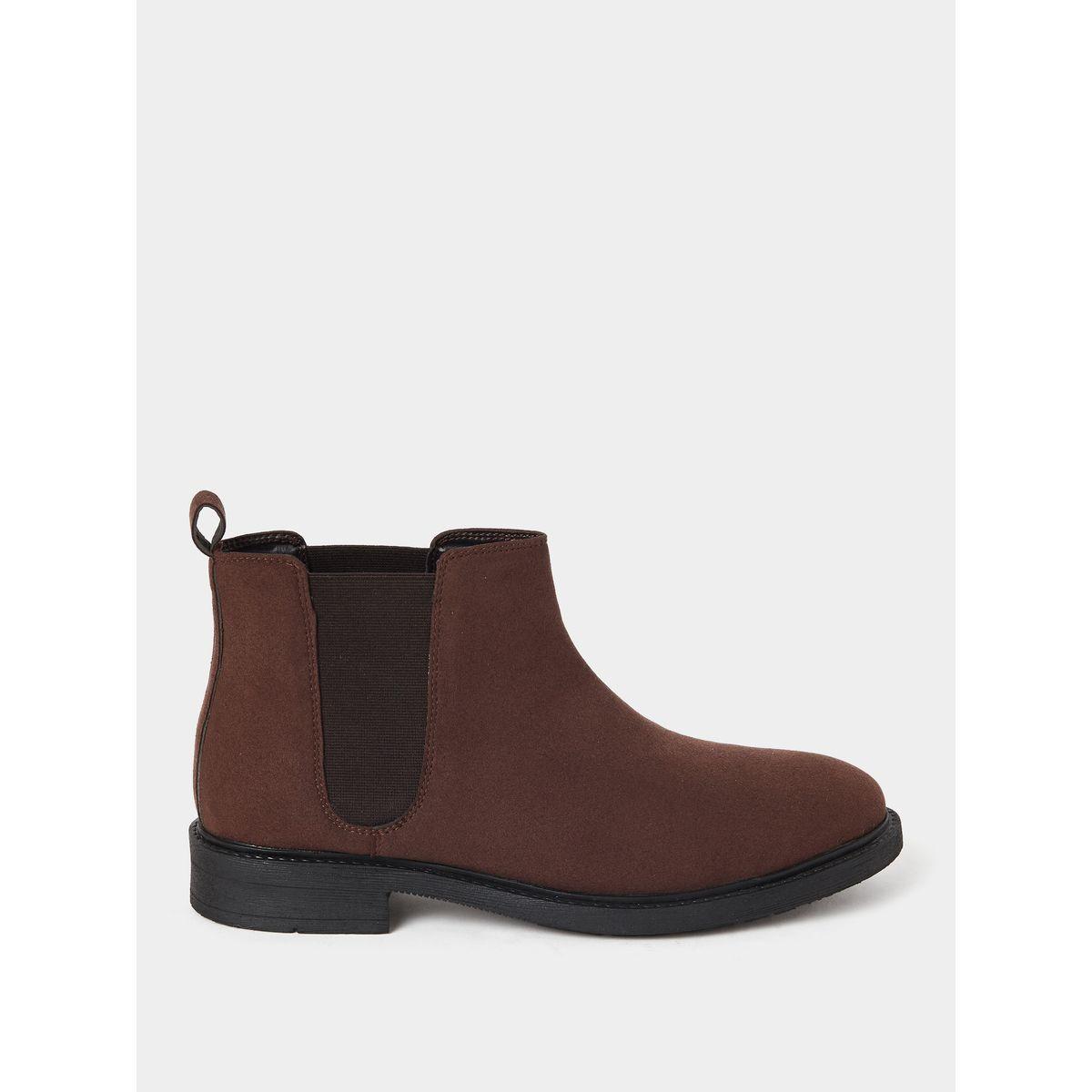Styli Chelsea Boots in Micro Suede-men-shoes-boots-image-1