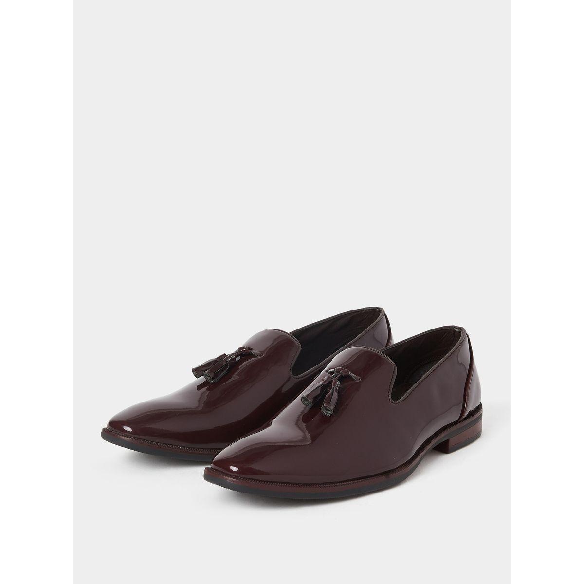 Styli Faux Leather Tassel Detail Patent Shoes-men-shoes-formalshoes-image-2