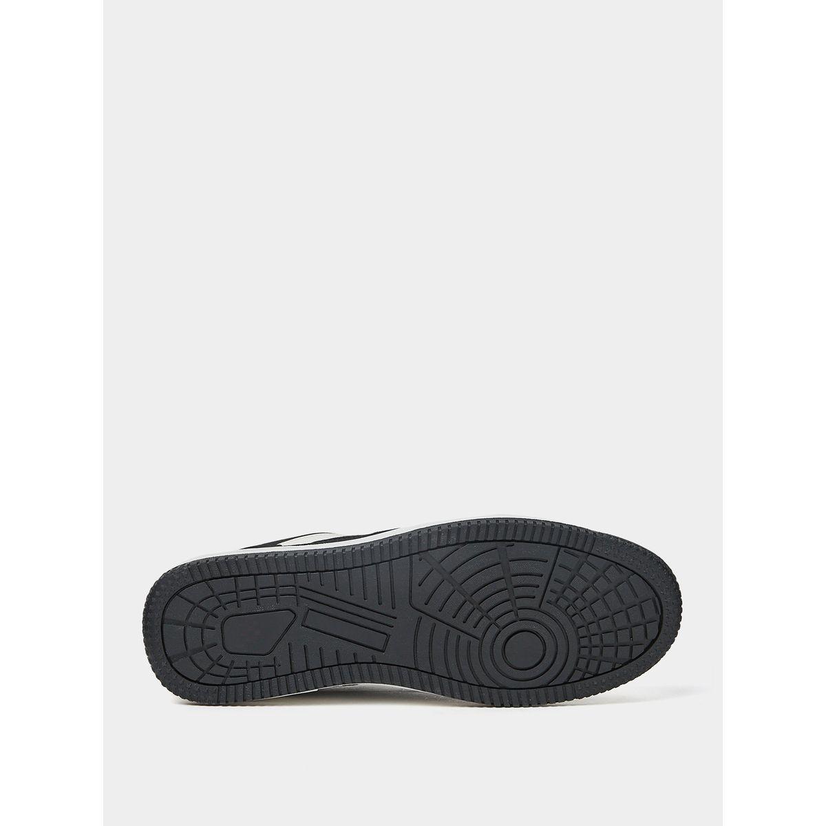 حذاء سنيكرز برباط غلق-men-shoes-sneakers-image-6