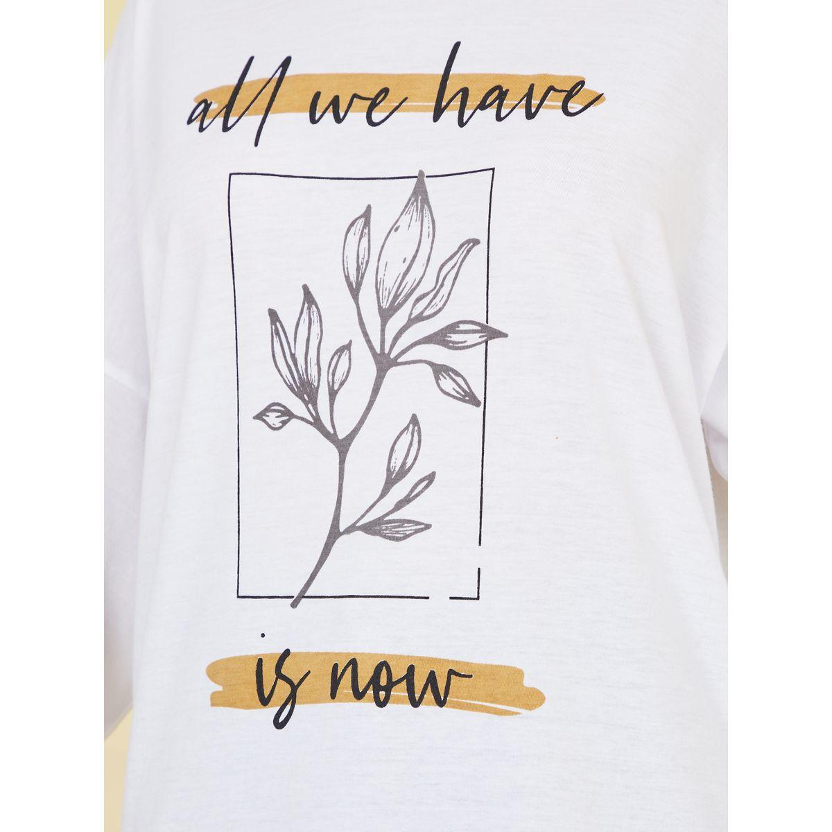 Styli Oversized 3/4 Sleeve Graphic Longline T-Shirt-women-clothing-tshirts-image-3