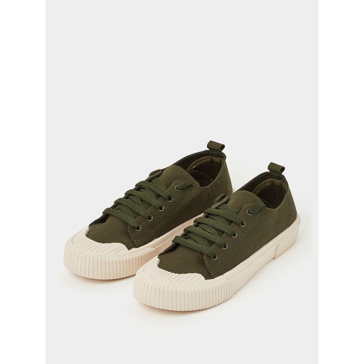 حذاء كاجوال بأربطة غلق-men-shoes-sneakers-image-2