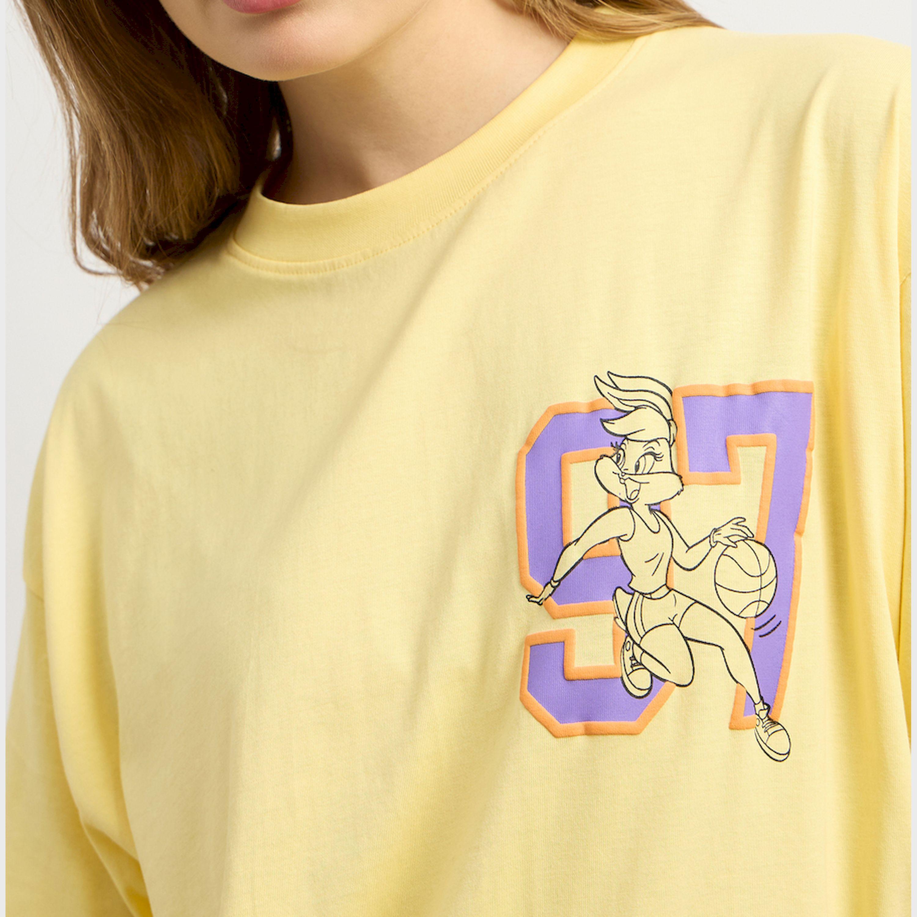 Warner Bros Graphic Print Round Neck Oversized T-Shirt-women-clothing-tshirts-image-4