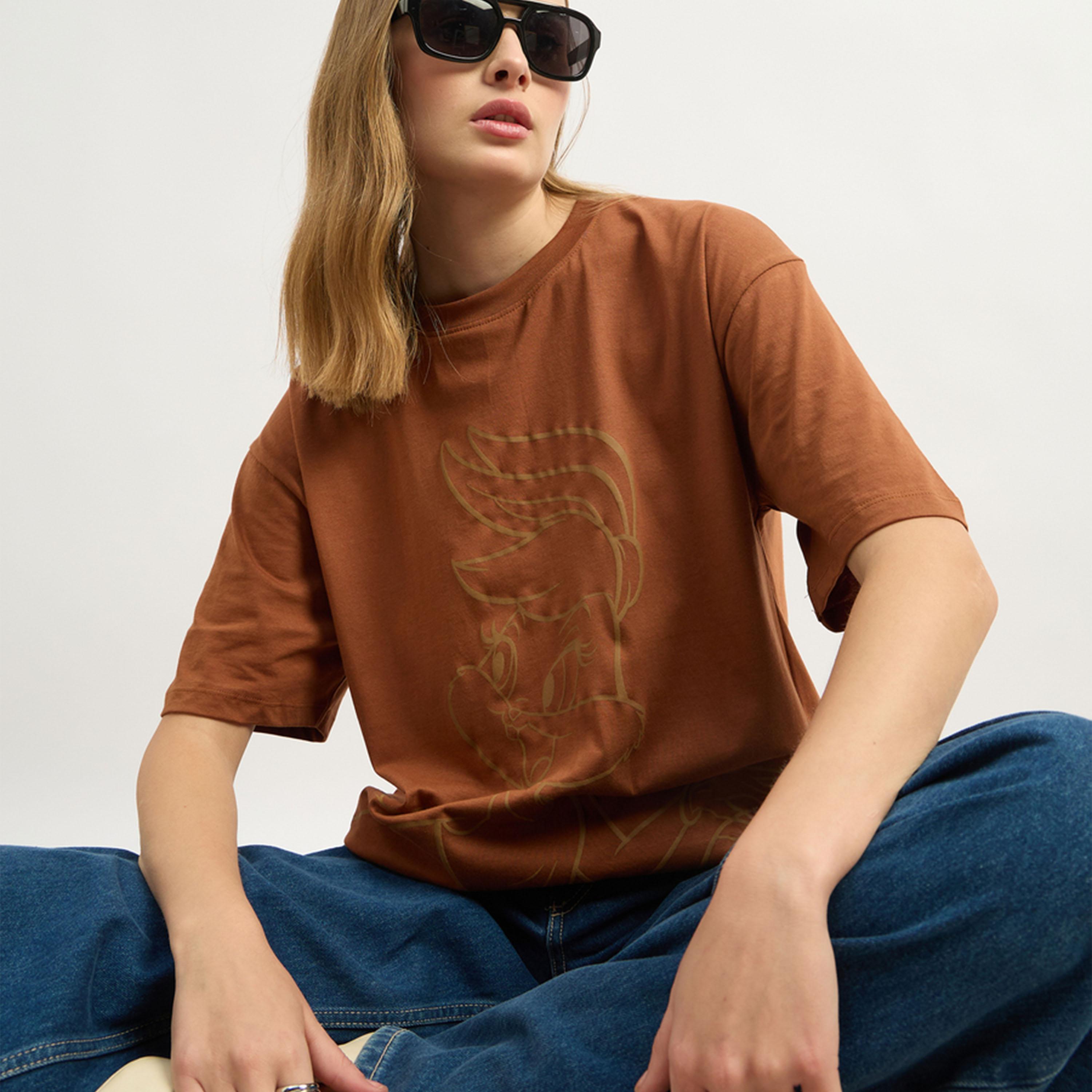 Styli Graphic Print Oversized Round Neck Longline T-Shirt-women-clothing-tshirts-image-6