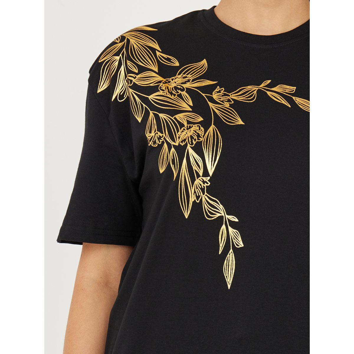 Styli Oversized Fit Foil Print T-shirt-women-clothing-tshirts-image-4