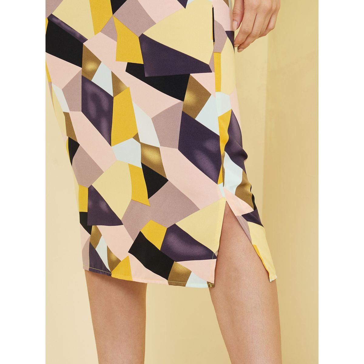 Styli Abstract Print Bodycon Midi Dress-women-clothing-dresses-image-3
