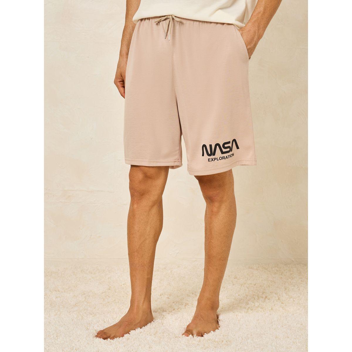 مجموعة من شورت وتيشيرت بطبعة ناسا-men-clothing-nightwear-sets-image-4