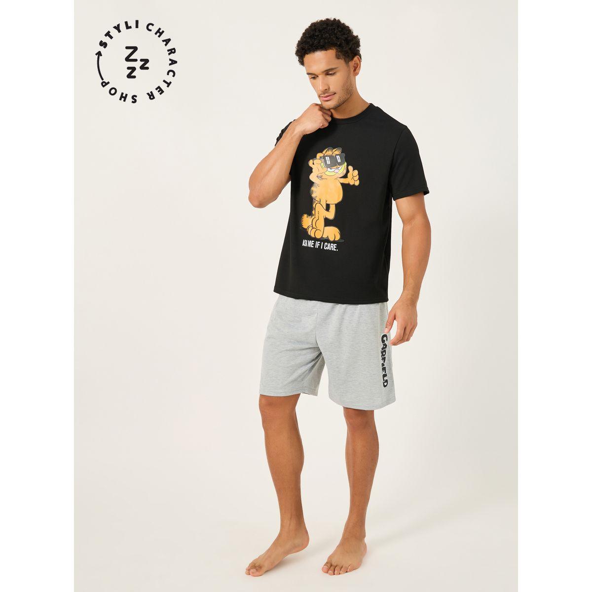 طقم من شورت وتيشيرت بطبعة جرافيك-men-clothing-nightwear-pyjamaandshorts-image-1