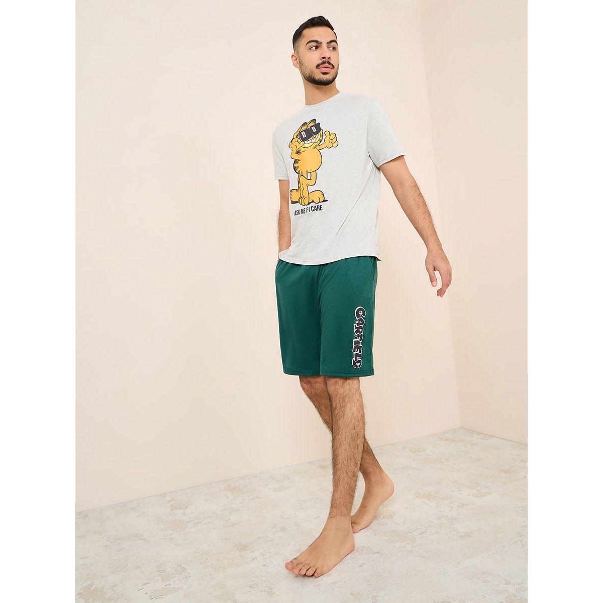 Styli Unwind Garfield Graphic Print T-Shirt & Shorts Set-men-clothing-nightwear-sets-image-1