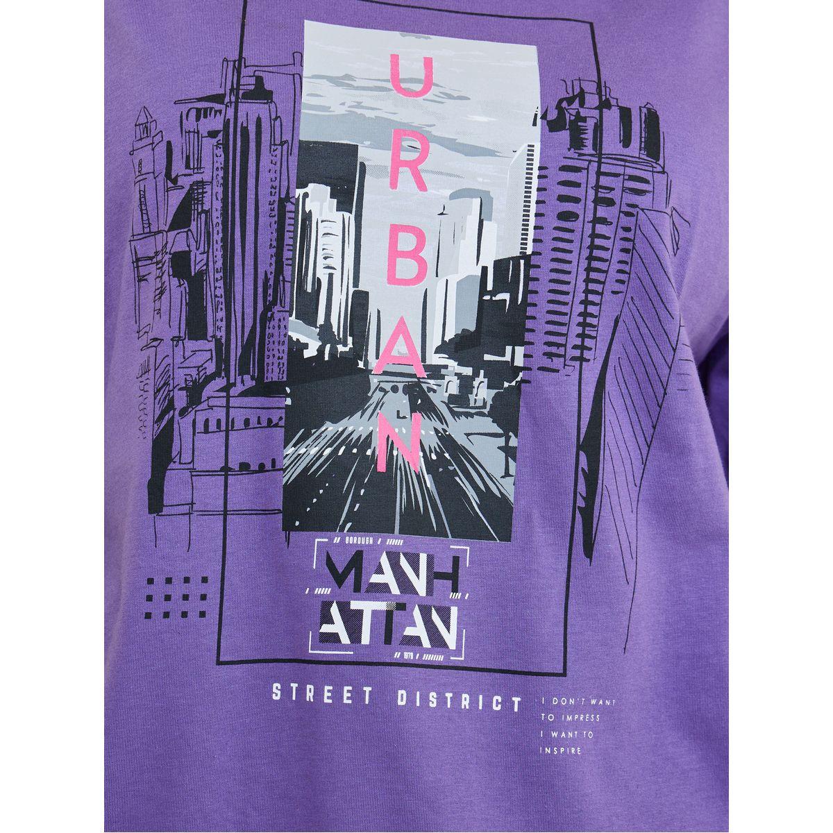Styli Oversized Urban Manhattan Graphic Longline T-Shirt-women-clothing-tshirts-image-3