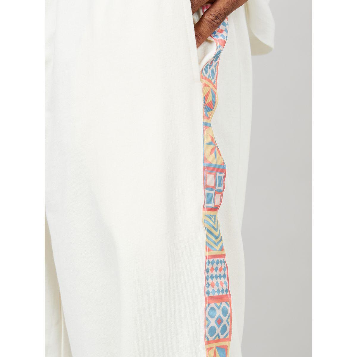 جوغر مطبع بطبعة جانبية-men-clothing-bottoms-joggers-image-3