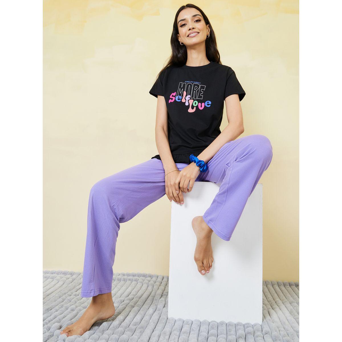 طقم بيجاما من ( تيشيرت + بنطال )-women-clothing-nightwear-pyjamas-longsets-image-1