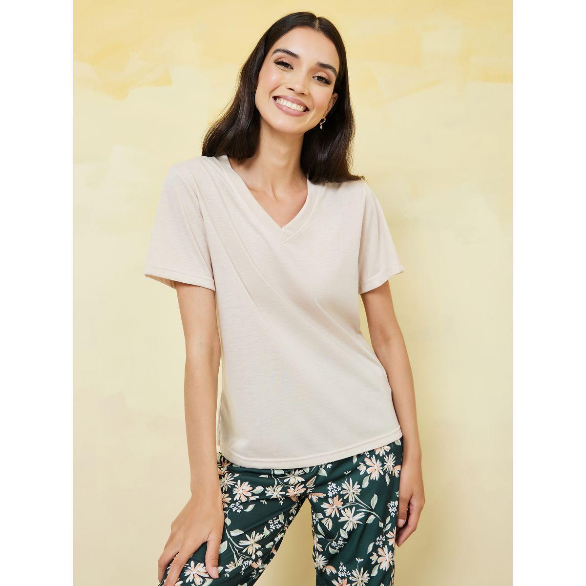 Styli Unwind Solid V Neck T-shirt and Floral Print Pyjama Set-women-clothing-nightwear-pyjamas-longsets-image-3