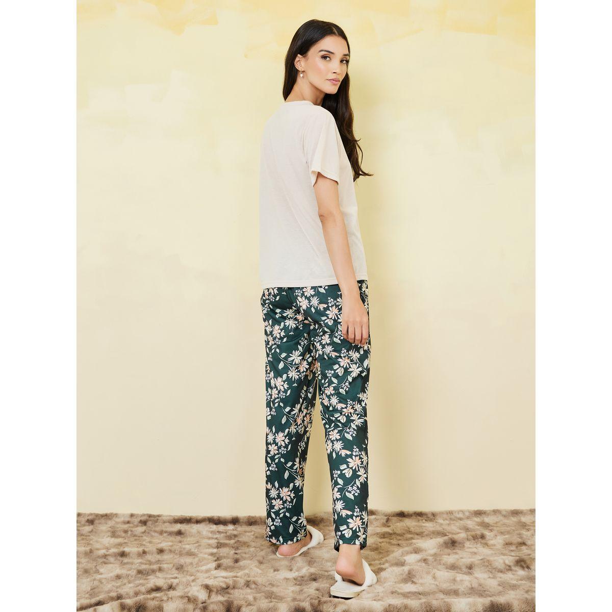 Styli Unwind Solid V Neck T-shirt and Floral Print Pyjama Set-women-clothing-nightwear-pyjamas-longsets-image-6