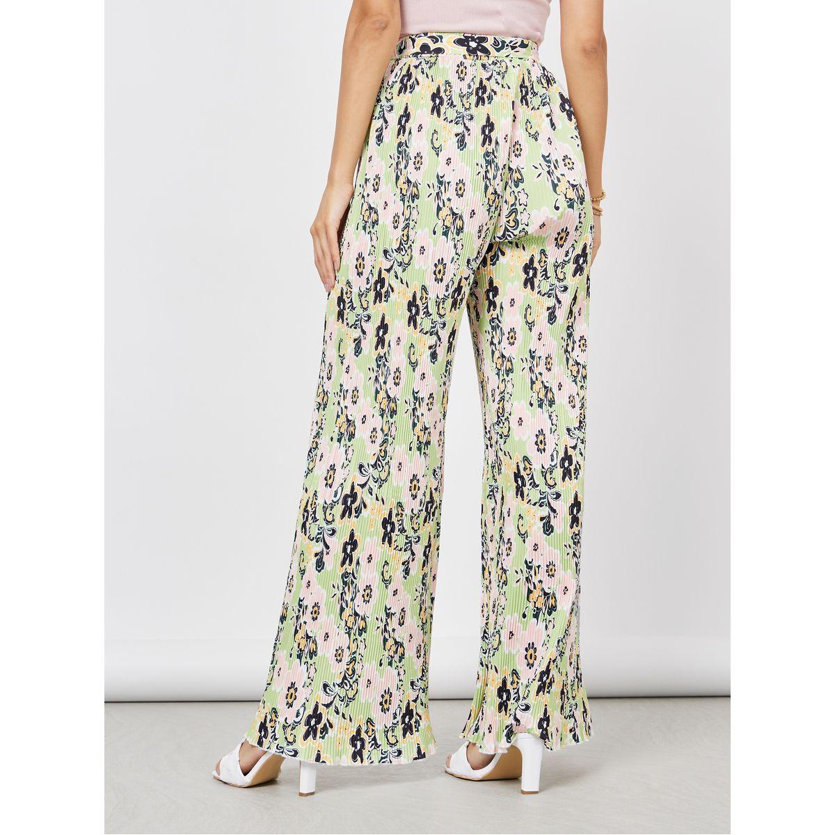 Styli Floral Print Plisse Wide Leg Trouser-women-clothing-bottoms-trousers-image-4