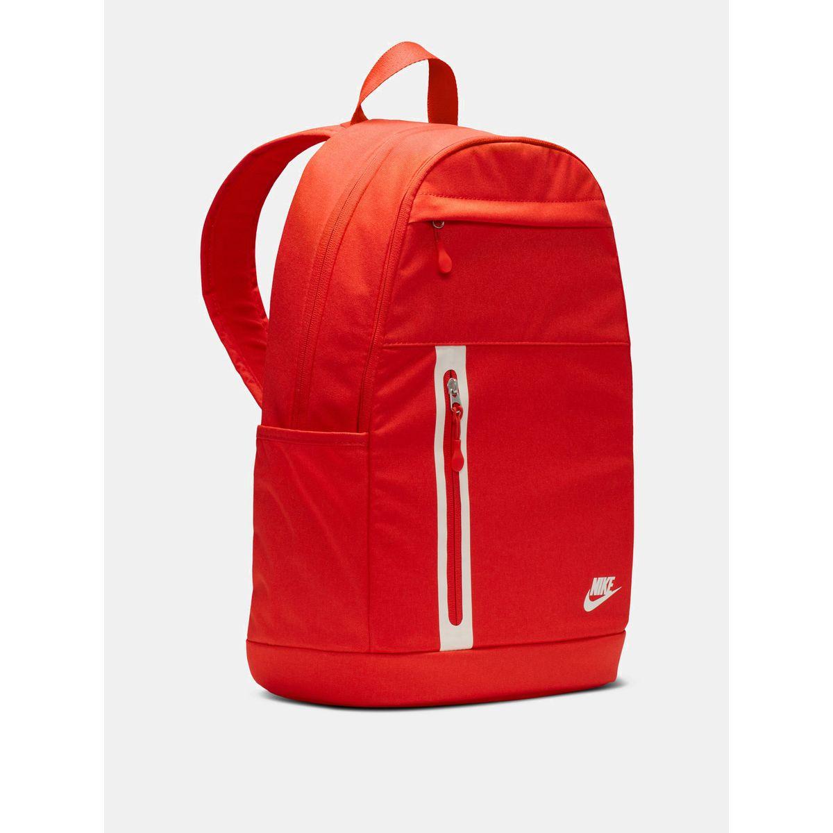 Nike hotsell solid backpack