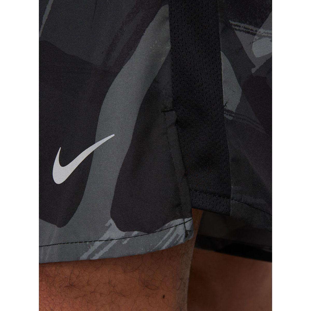 Nike Dri-FIT Challenger 9" Unlined Versatile Shorts-men-clothing-bottoms-shorts-image-5