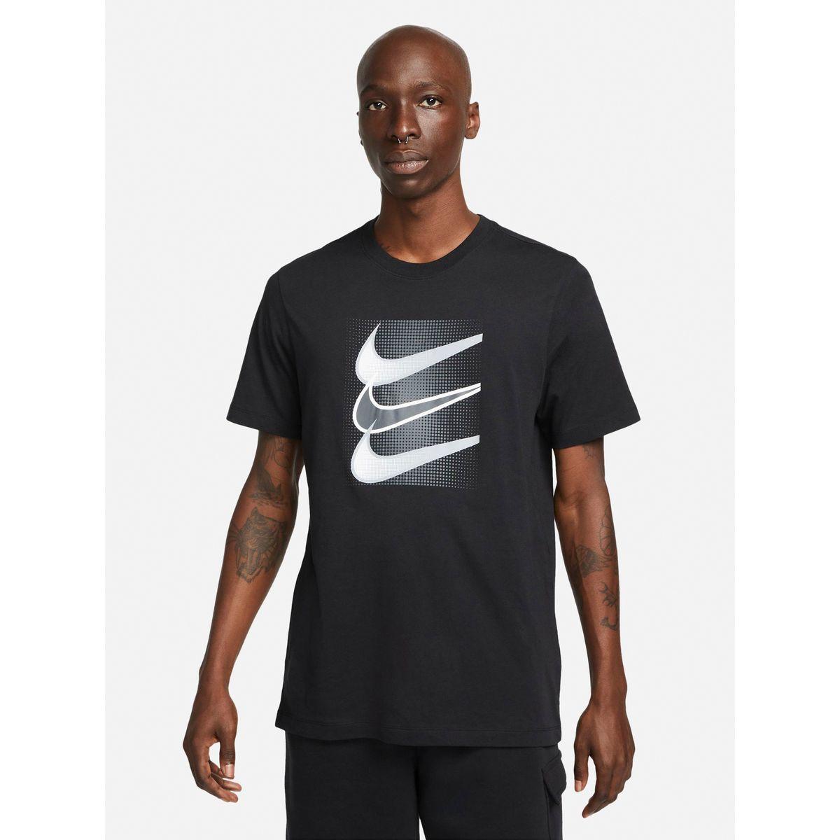 تيشيرت مطبع بشعار الماركة-men-clothing-sportswearandactivewear-tshirtsandpolos-image-1