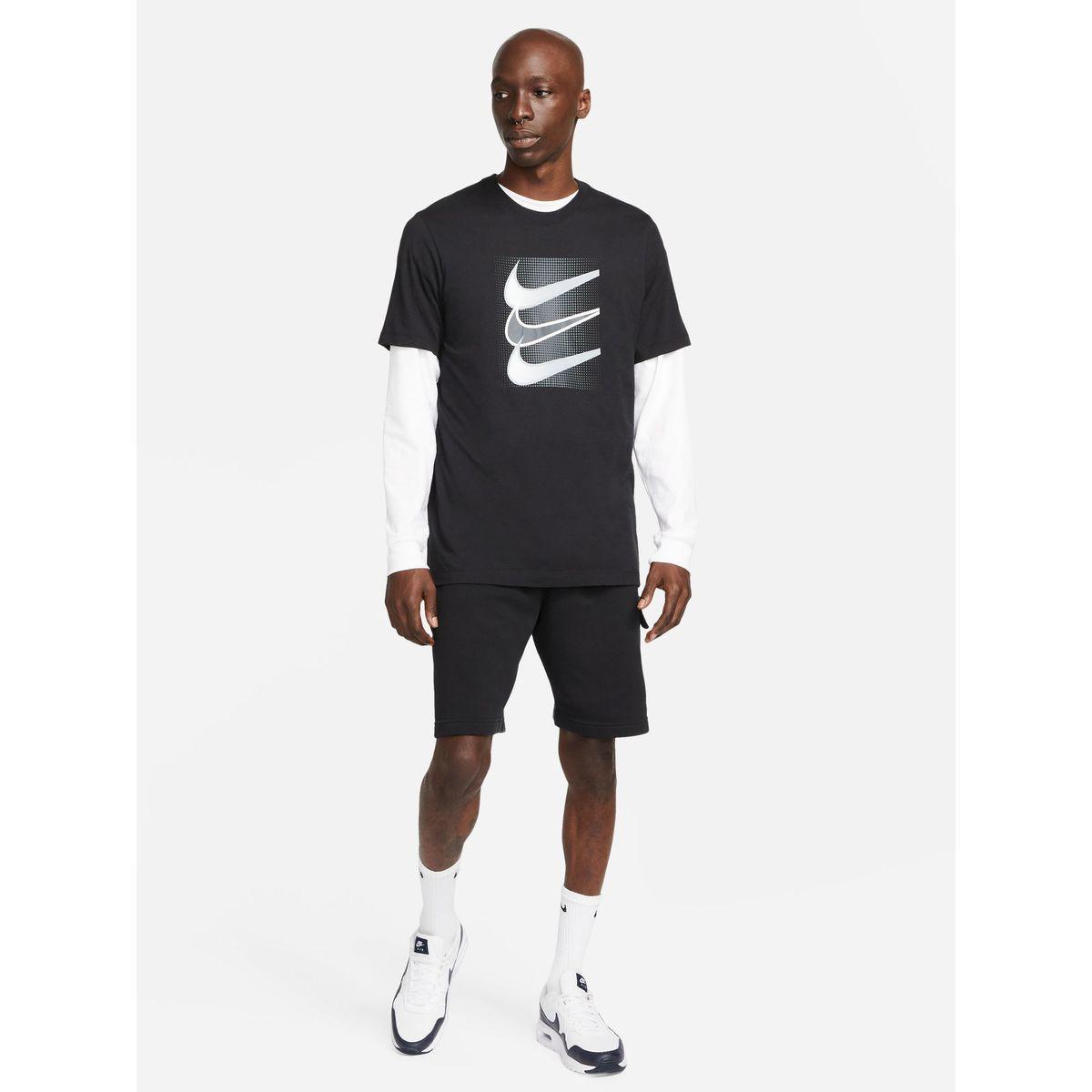 تيشيرت مطبع بشعار الماركة-men-clothing-sportswearandactivewear-tshirtsandpolos-image-4