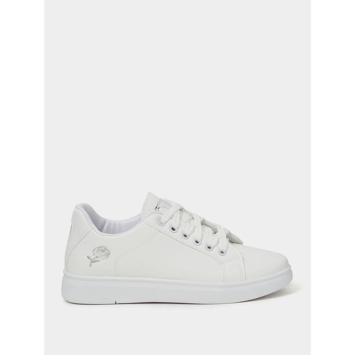 حذاء سنيكرز برباط غلق-women-shoes-sneakers-image-2