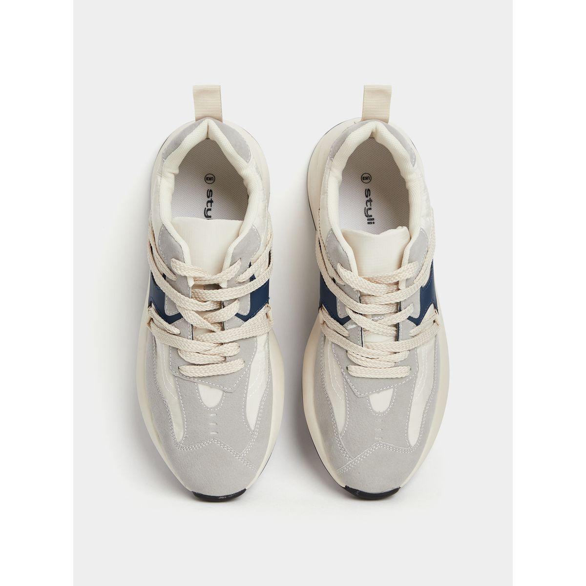 حذاء سنيكرز برباط غلق-men-shoes-sneakers-image-2