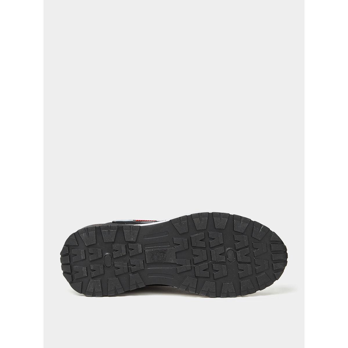 Styli Colorblock Textured Lace-Up Sneakers-men-shoes-sneakers-image-7