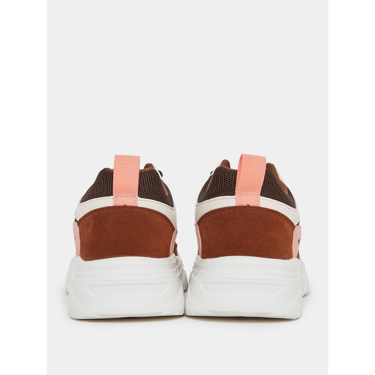 Styli Textured Lace-Up Chunky Sneakers with Pull Tab-men-shoes-sneakers-image-4