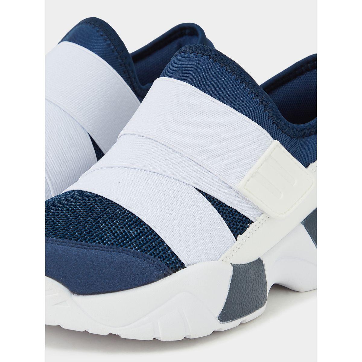 Styli Chunky Sneakers with Cross Strap Velcro Fastening-women-shoes-sneakers-image-4