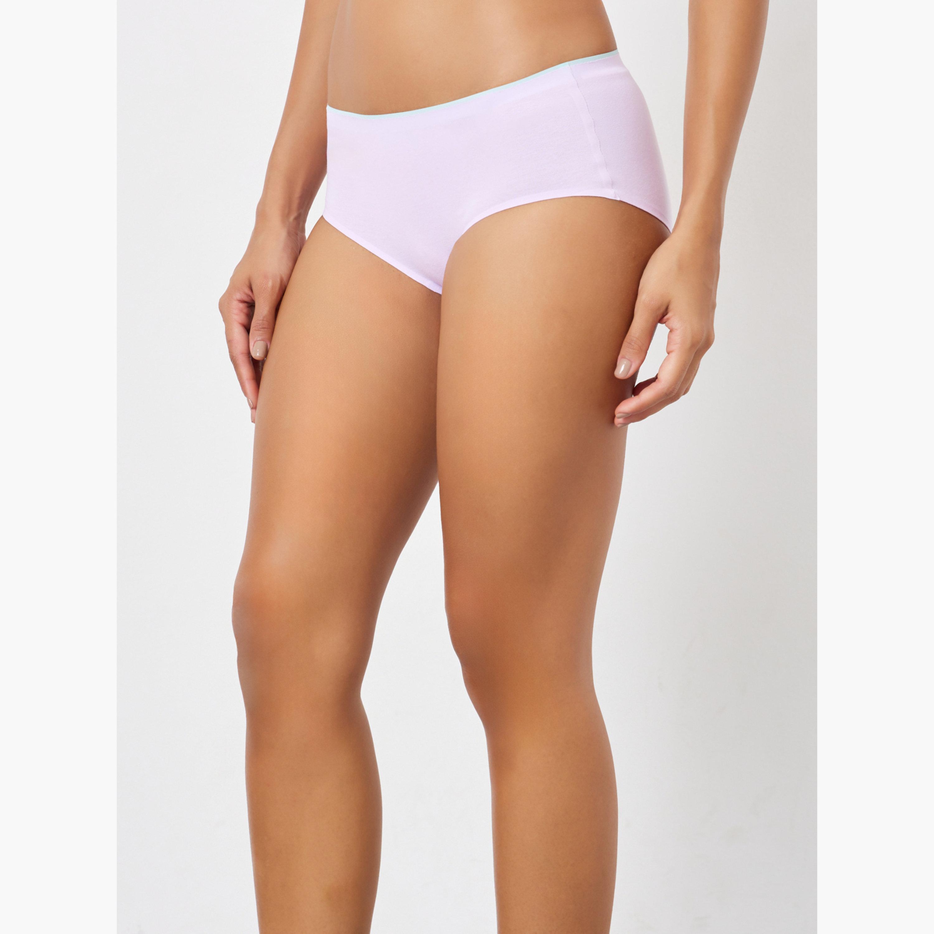 ستايلي - عبوة من 4 شورتات قطنية مطاطية مع حواف ملونة-women-clothing-lingerie-panties-image-3