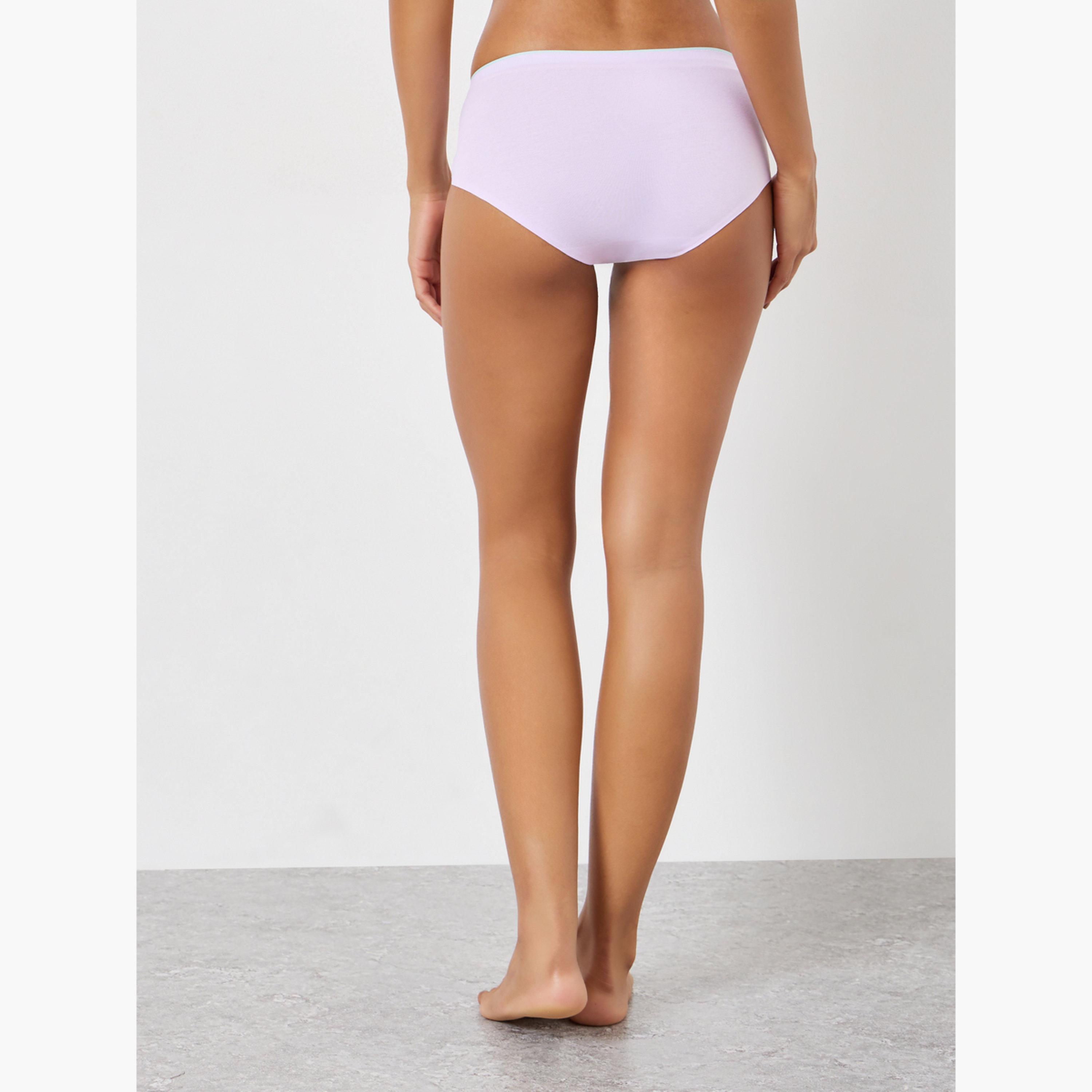 ستايلي - عبوة من 4 شورتات قطنية مطاطية مع حواف ملونة-women-clothing-lingerie-panties-image-5
