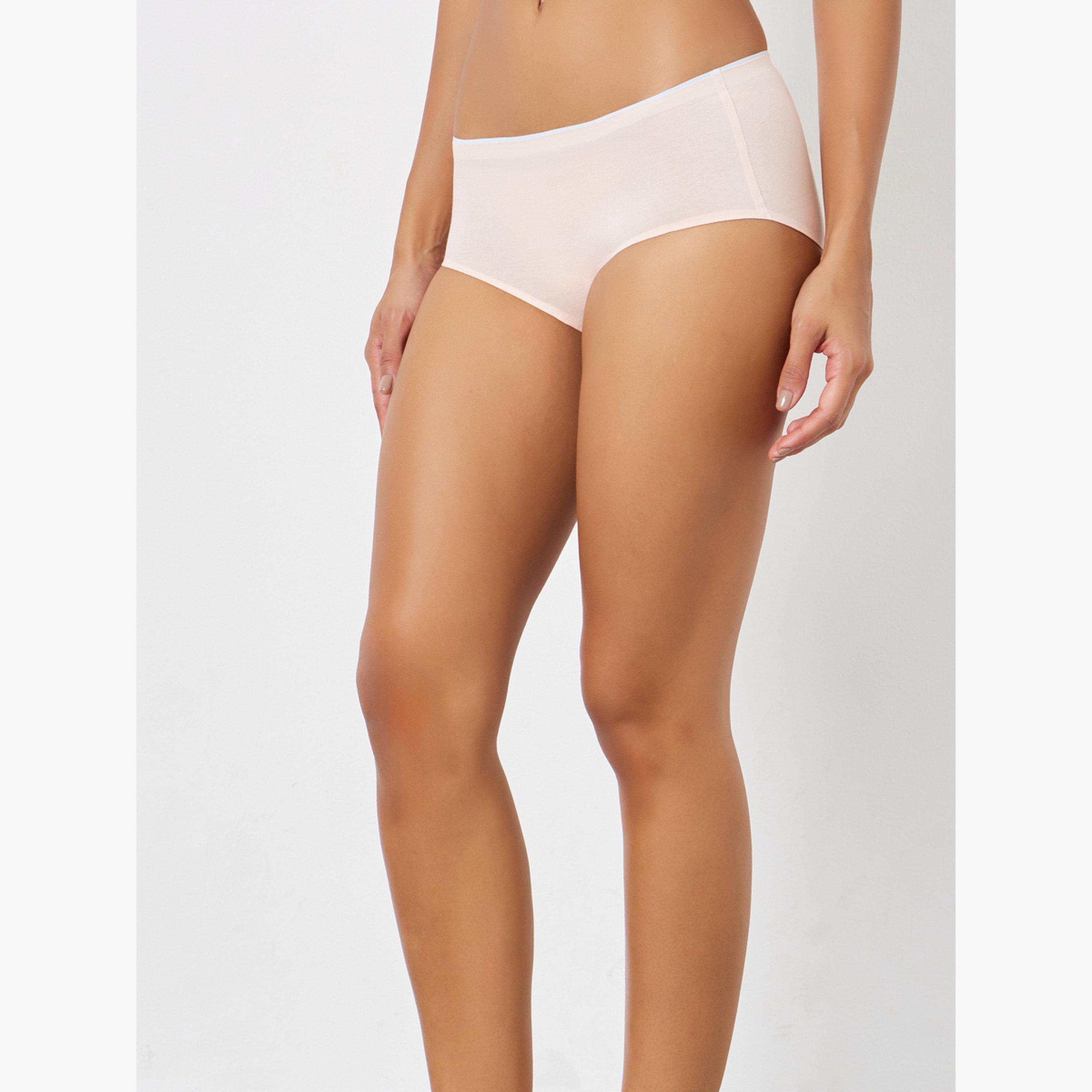 ستايلي - عبوة من 4 شورتات قطنية مطاطية مع حواف ملونة-women-clothing-lingerie-panties-image-6