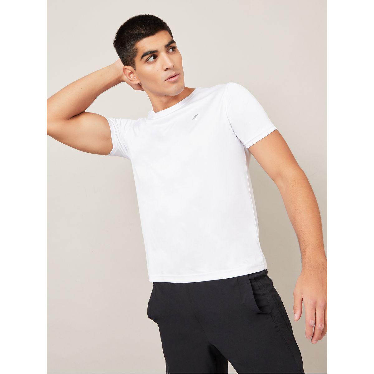 Styli Active Running T-Shirt with Reflective Logo-men-clothing-sportswearandactivewear-tshirtsandpolos-image-1