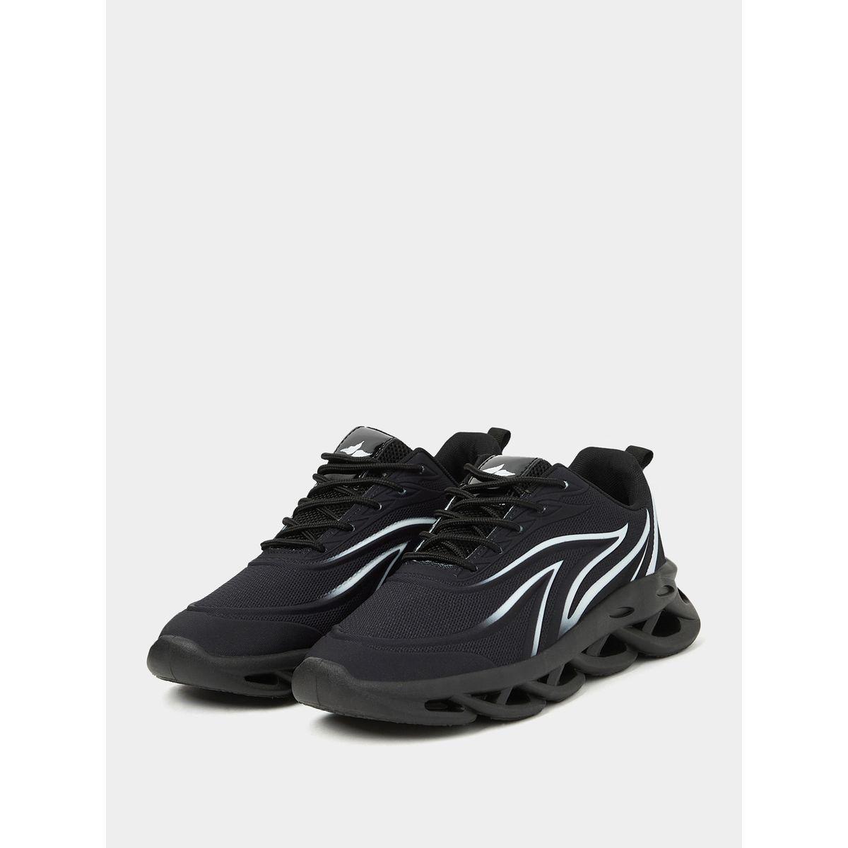 Styli Hollow Outsole Mesh Patterned Upper Sneakers-men-shoes-sneakers-image-2