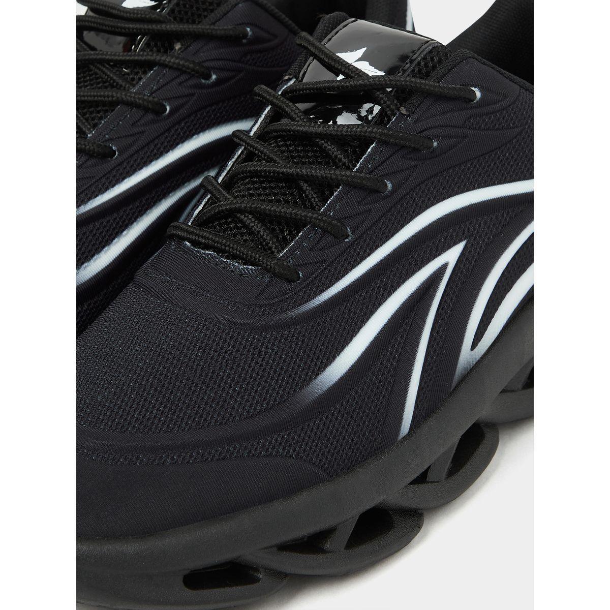 Styli Hollow Outsole Mesh Patterned Upper Sneakers-men-shoes-sneakers-image-3