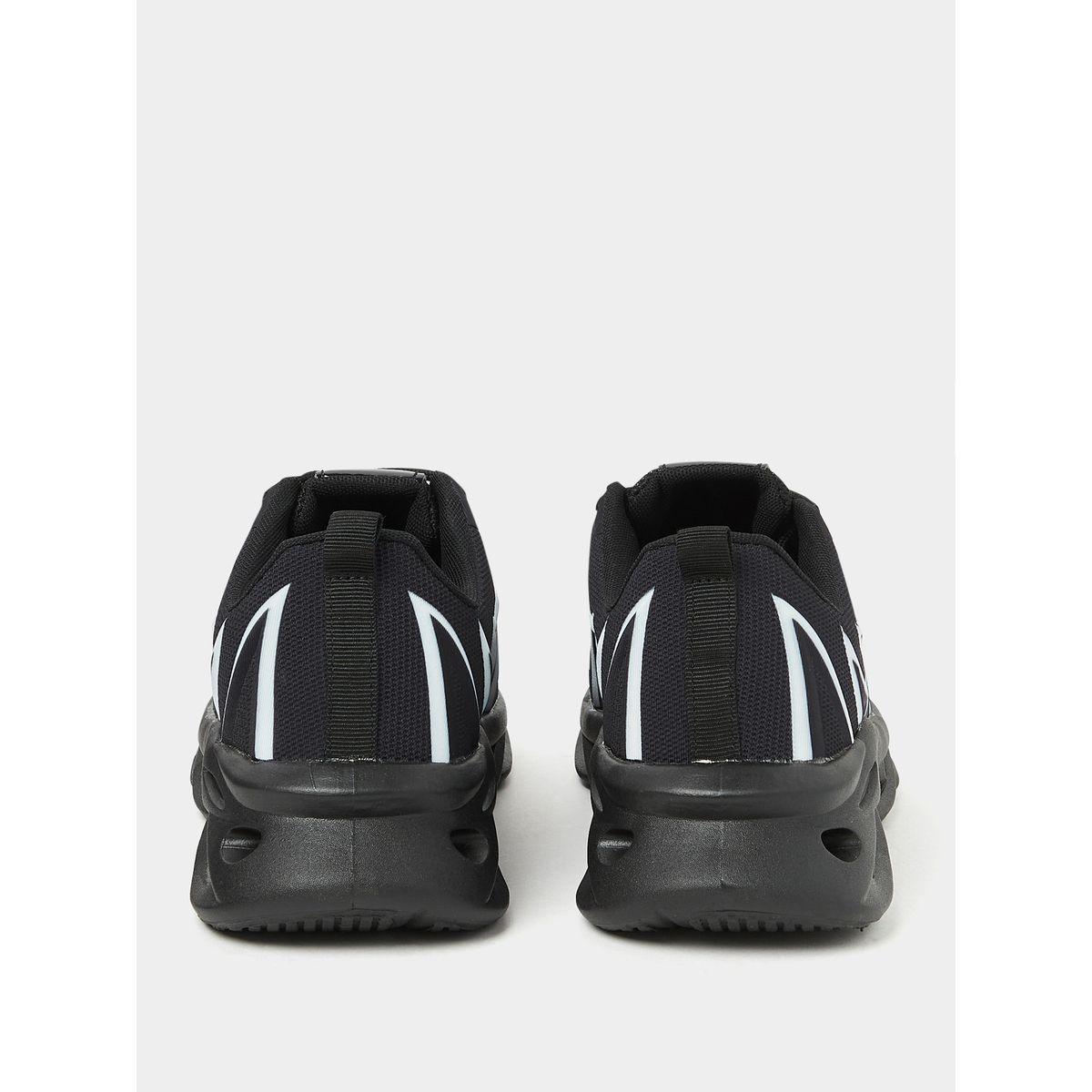 Styli Hollow Outsole Mesh Patterned Upper Sneakers-men-shoes-sneakers-image-4