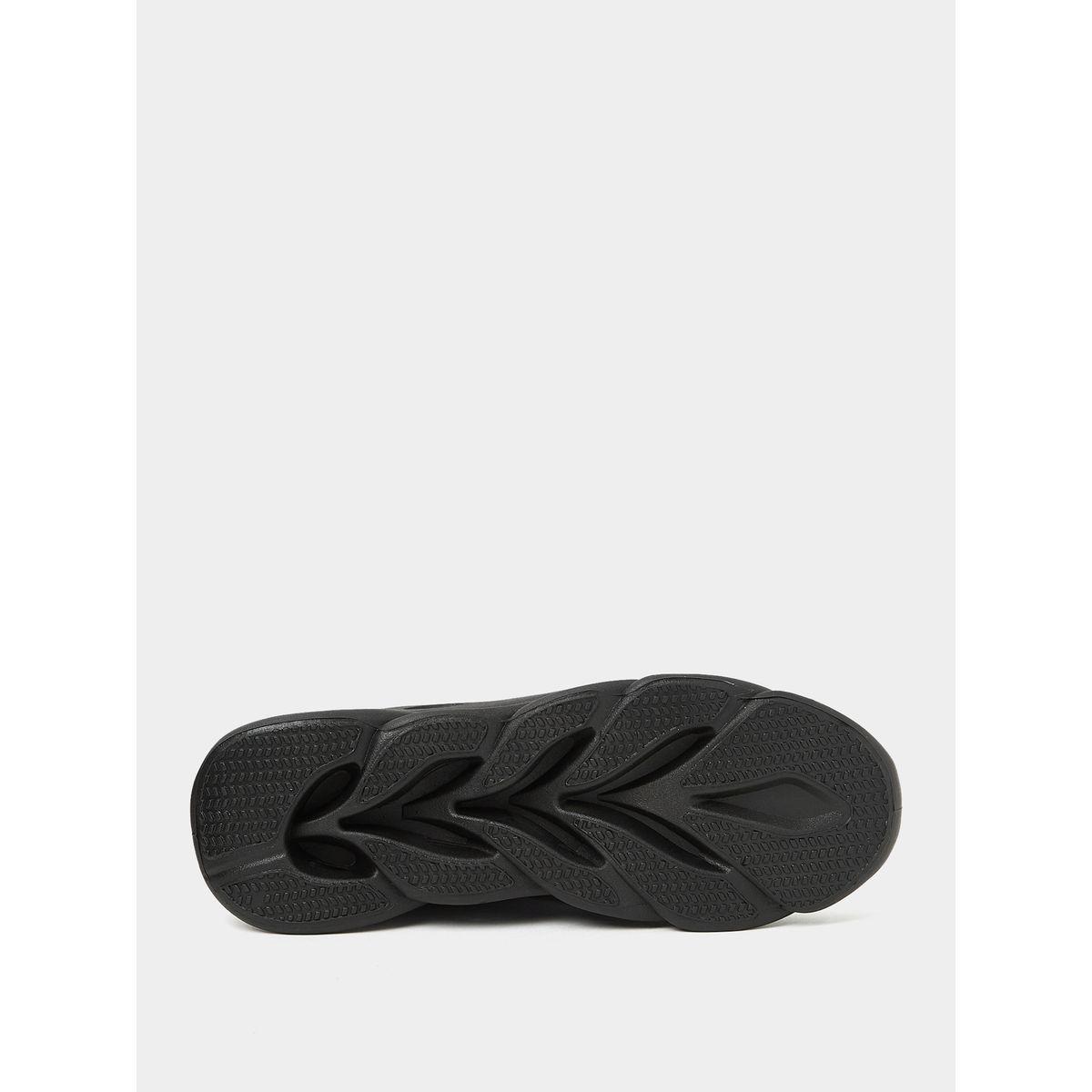 Styli Hollow Outsole Mesh Patterned Upper Sneakers-men-shoes-sneakers-image-6