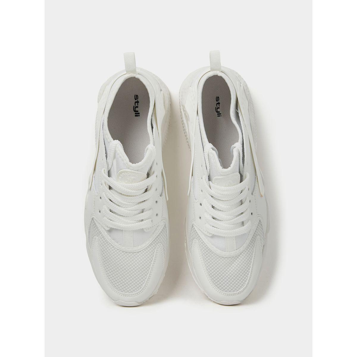 Styli Textured Chunky Sole Lace Up Sneakers with Pull Tab-men-shoes-sneakers-image-5
