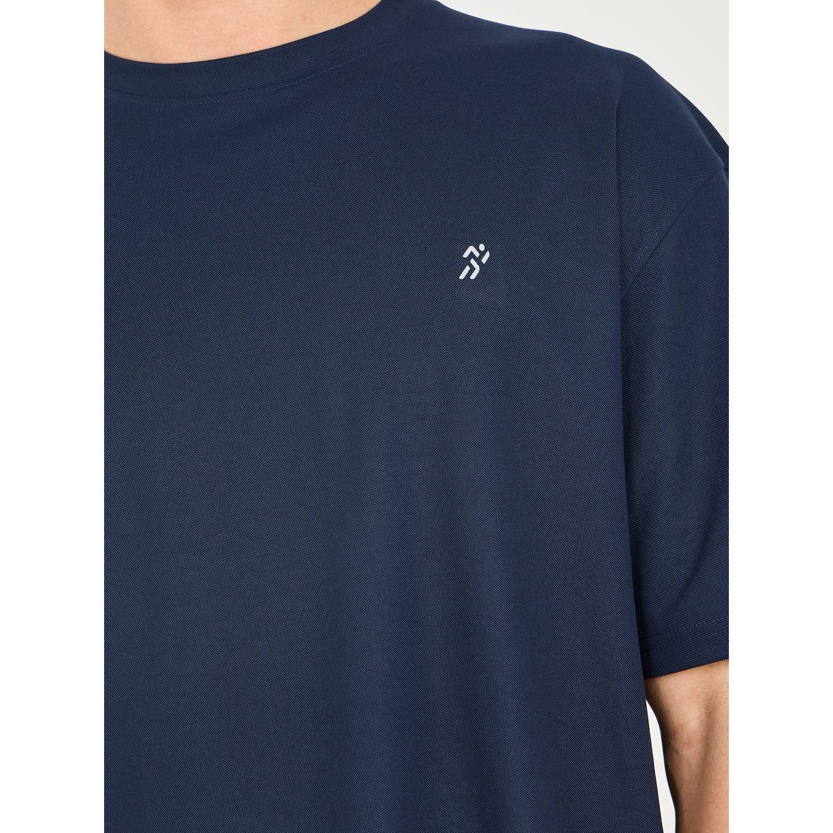 Styli Active Micro Pique Knit Oversized Tshirt with Reflective Logo-men-clothing-sportswearandactivewear-tshirtsandpolos-image-3