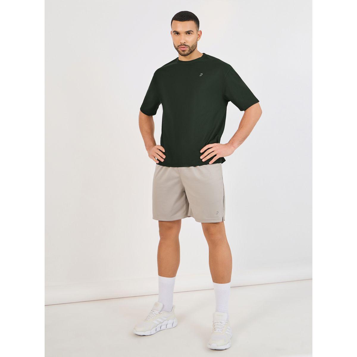 تيشيرت فضفاض بشعار عاكس للضوء-men-clothing-sportswearandactivewear-tshirtsandpolos-image-4