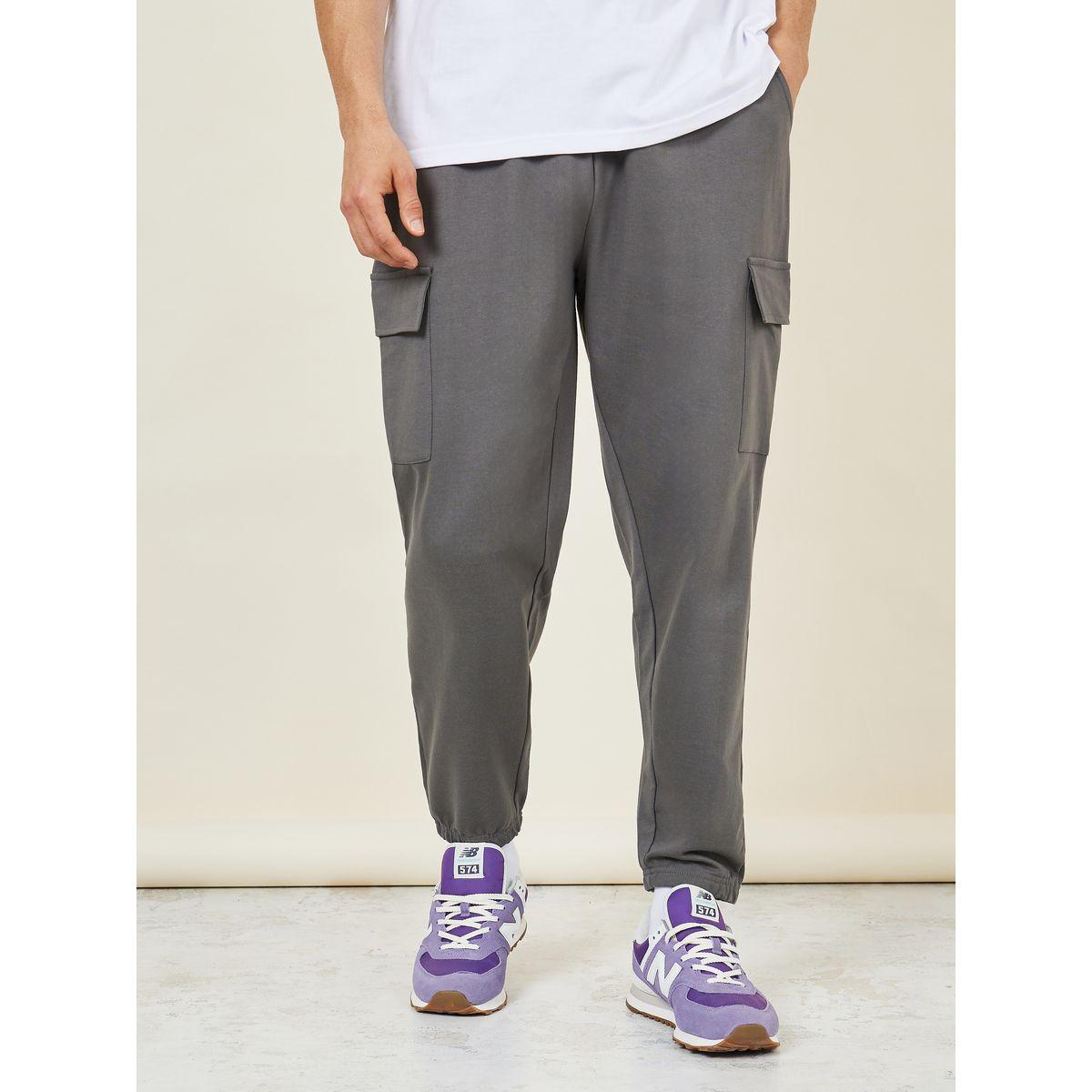 Styli Oversized Fit Drawcord Waistband Cargo Joggers-men-clothing-bottoms-joggers-image-1