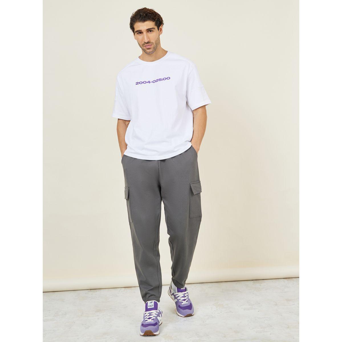 Styli Oversized Fit Drawcord Waistband Cargo Joggers-men-clothing-bottoms-joggers-image-2