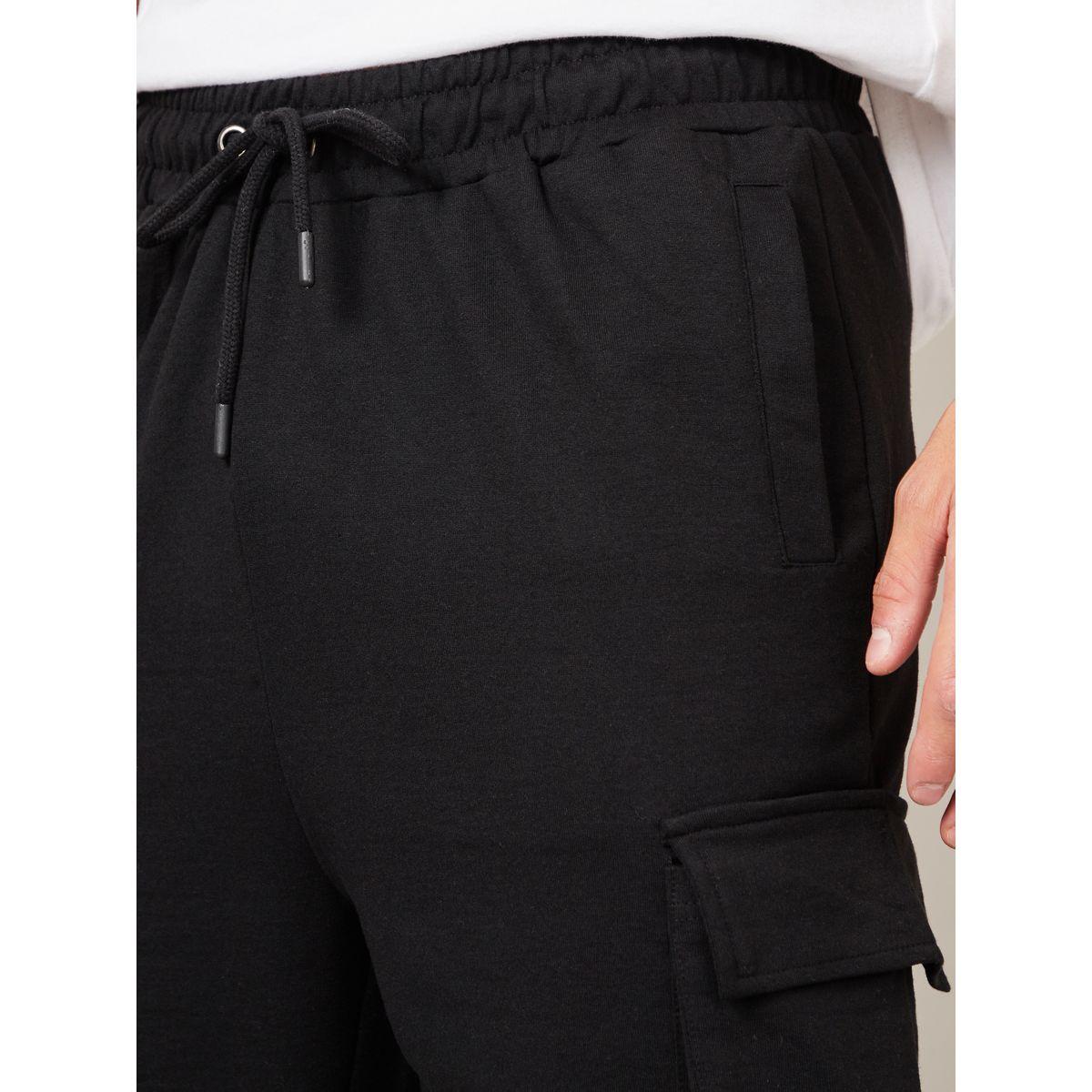 Styli Oversized Straight Leg Joggers with Cargo Pockets-men-clothing-bottoms-joggers-image-4